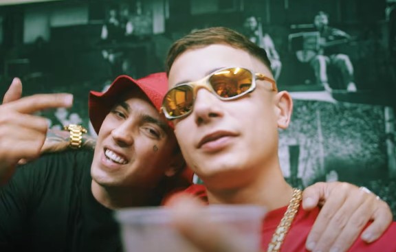 "PROCURA O H" é o novo hit do funk e já está dominando as paradas musicais! 2 "PROCURA O H" é o novo hit do funk e já está dominando as paradas musicais!