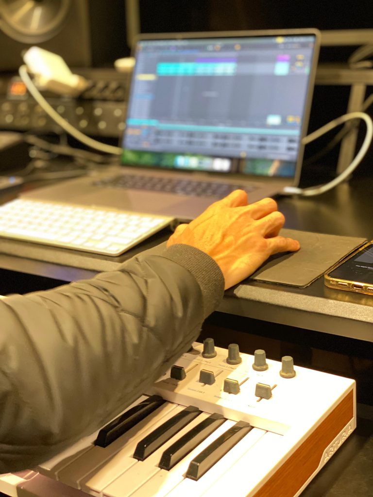 De São Paulo para os holofotes: como Gustavo Martins se tornou um dos produtores mais respeitados do funk e do trap nacional 3 De São Paulo para os holofotes: como Gustavo Martins se tornou um dos produtores mais respeitados do funk e do trap nacional